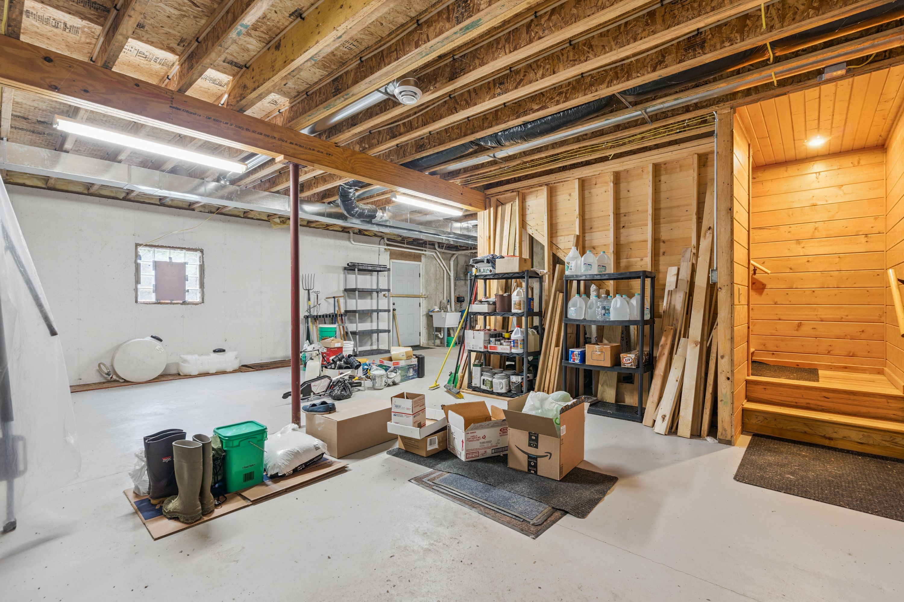 Listing Photo: 31-188 7985 Spore Rd
